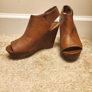 Candies peep toe booties